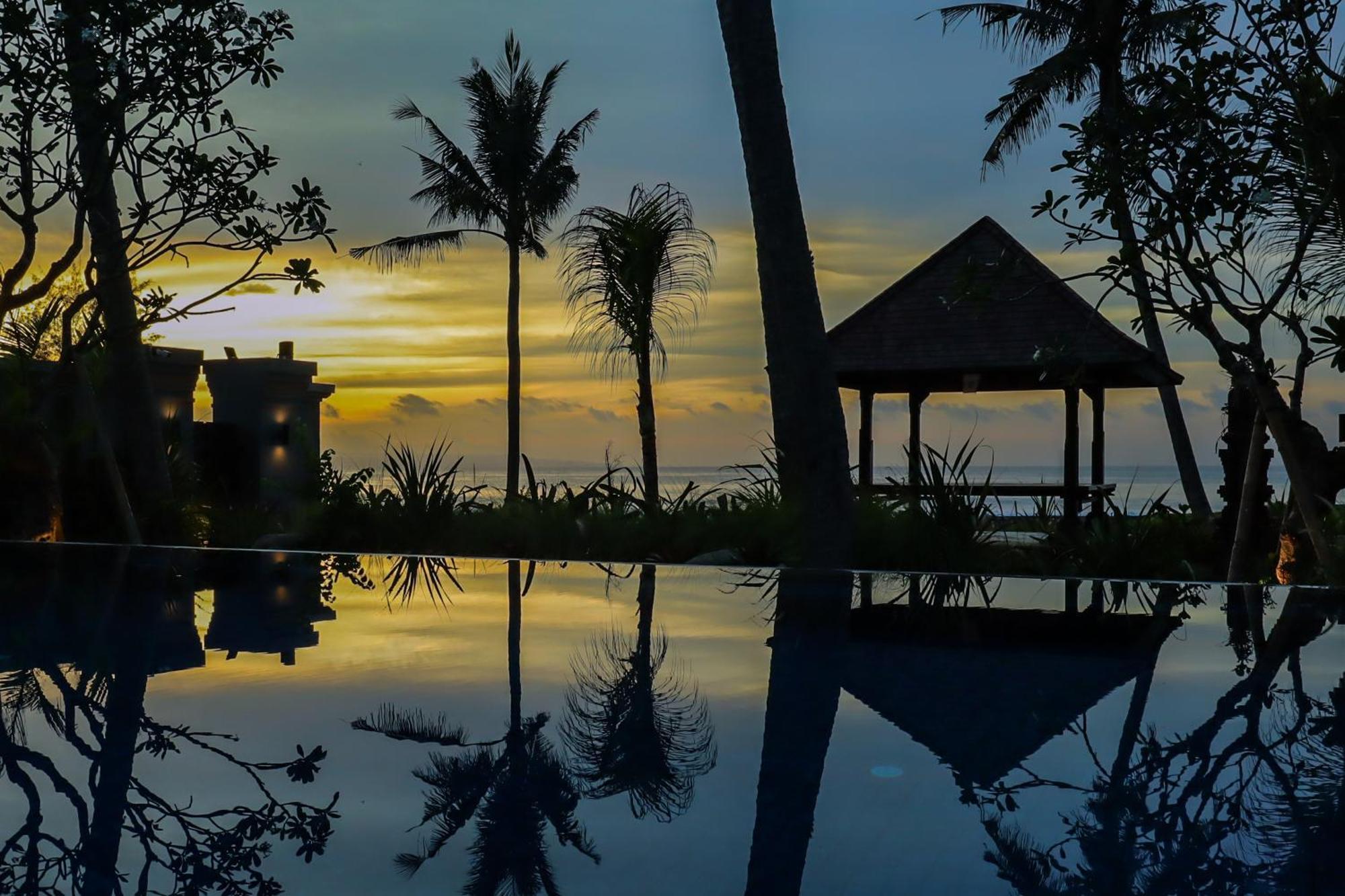 K Ko Surf Village At Keramas Lebih Kültér fotó